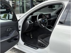 BMW 330 e xDrive Touring M Sportpaket /AHK FACELIFT
