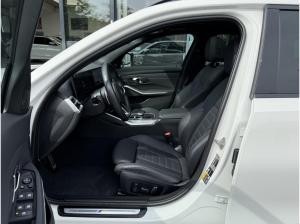 BMW 330 e xDrive Touring M Sportpaket //Pano FACELIFT