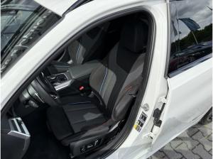 BMW 330 e xDrive Touring M Sportpaket /AHK FACELIFT