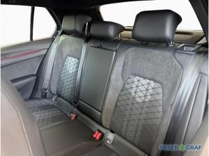 Volkswagen Golf VIII R-Line 1.5 eTSI DSG