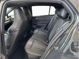 Volkswagen Golf VIII R-Line 1.5 eTSI DSG