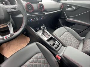 Audi Q2 35 TDI S line Matrix Navi Kamera AHK Leder