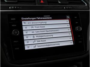 Volkswagen Tiguan Allspace 2,0 TDI DSG R-Line 4Motion ACC Matrix R-Kamera Navi 19"