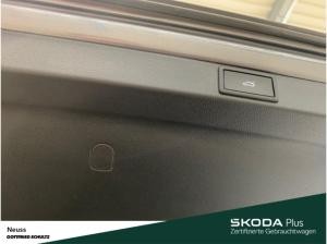 Skoda Octavia Combi SELECTION TDI DSG SMARTLINK LED EINPARKHILFE HEAD-UP