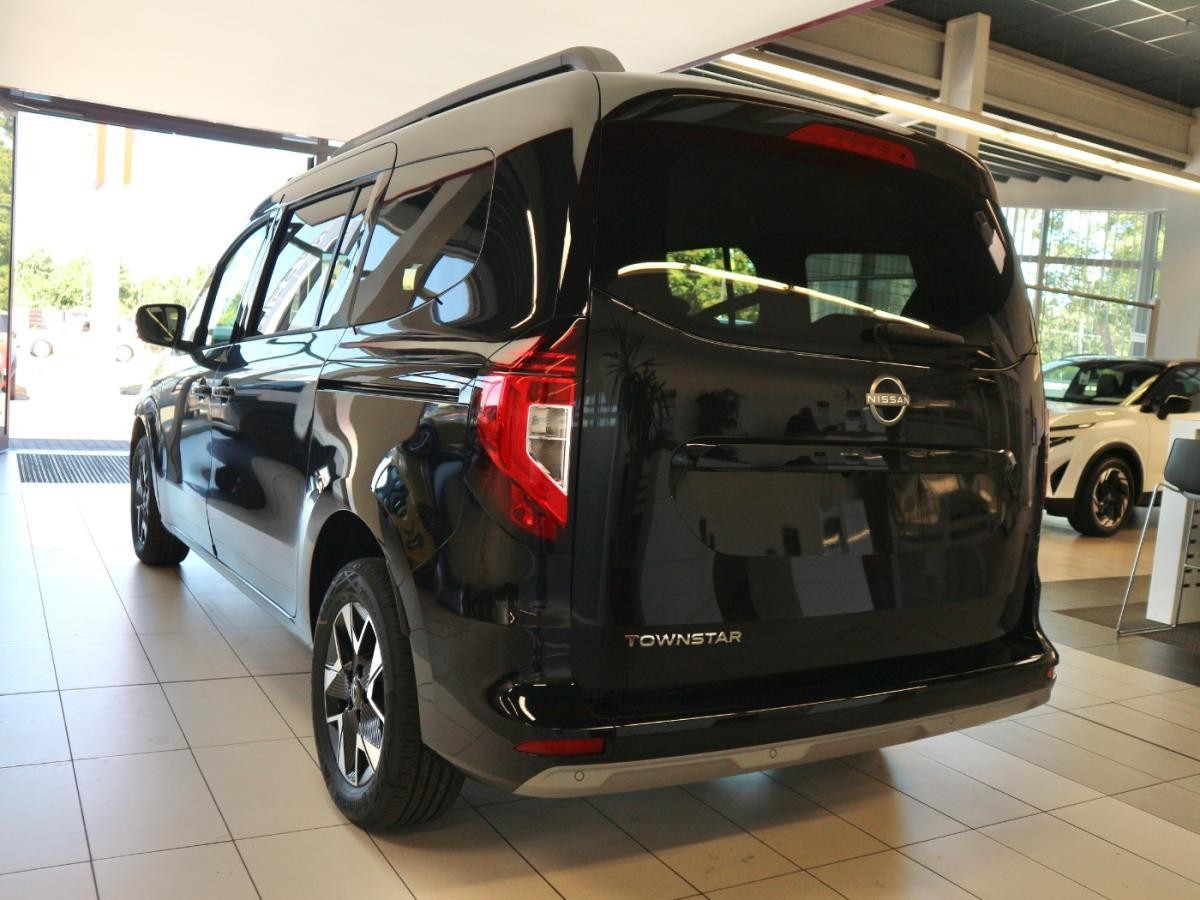 Nissan Townstar Kombi L2 1.3 DIG-T 7AT TEKNA 7Sitzer WKR