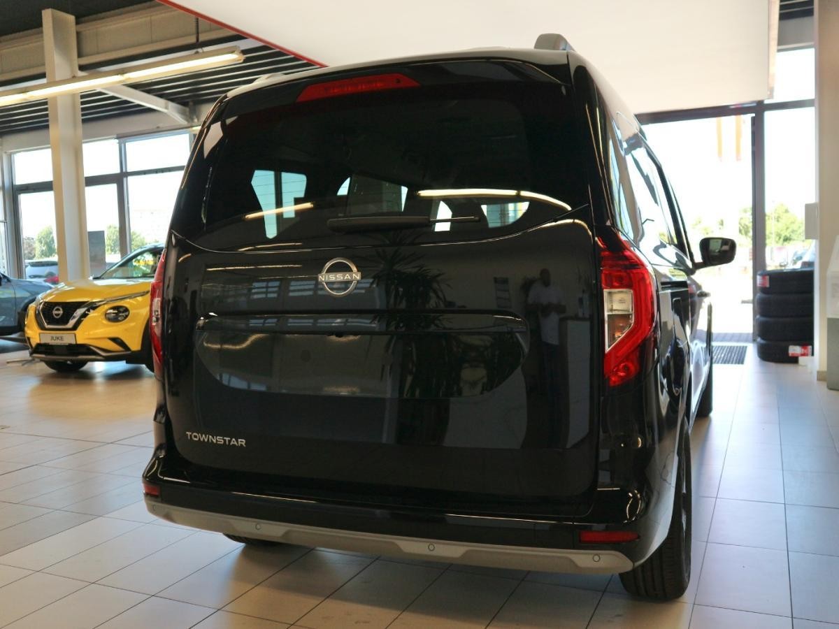 Nissan Townstar Kombi L2 1.3 DIG-T 7AT TEKNA 7Sitzer WKR