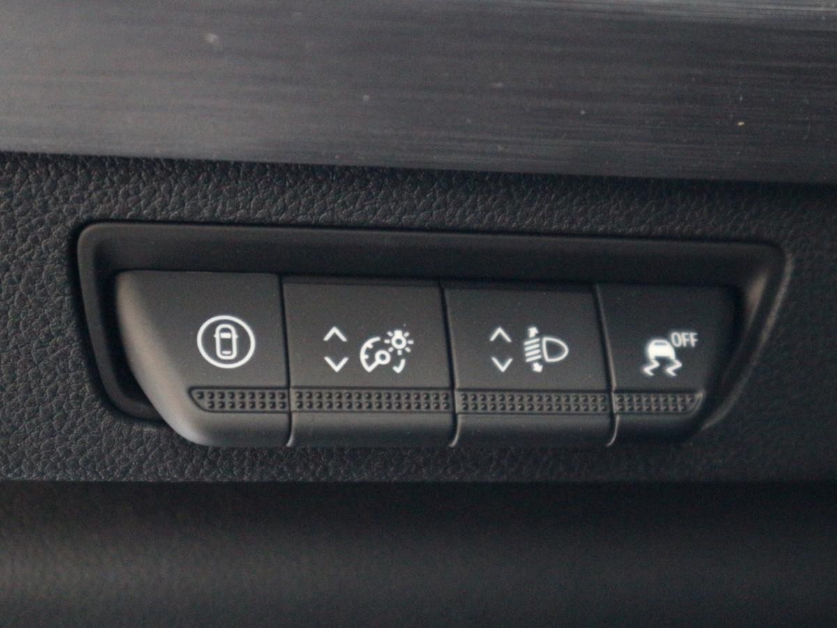 Nissan Townstar Kombi L2 1.3 DIG-T 7AT TEKNA 7Sitzer WKR