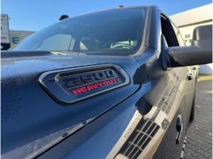 Dodge RAM 2500 Crew Cab 6.7l CUMMINS DIESEL Laramie Night