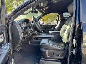 Dodge RAM 2500 Crew Cab 6.7l CUMMINS DIESEL Laramie Night