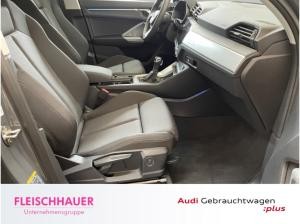 Audi Q3 35 TFSI advanced AHK Navi Digitales Cockpit Soundsystem LED El. Heckklappe