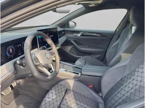 Volkswagen Passat R-Line, sofort greifbar!