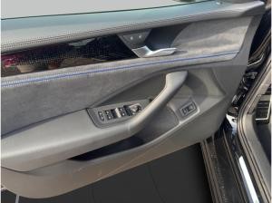 Volkswagen Passat R-Line, sofort greifbar!