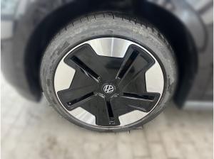 Volkswagen ID.Buzz Pro NP: 83T€ Navi IQ.Light DAB+ FrontAssist