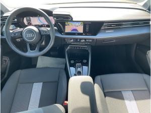 Audi A3 Limousine 30 TFSI S-tronic / Navi+, AHK, RFK