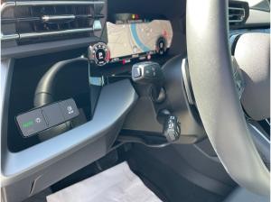 Audi A3 Limousine 30 TFSI S-tronic / Navi+, AHK, RFK