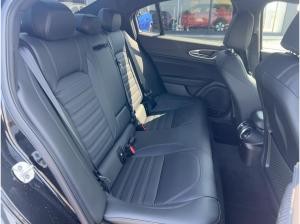 Alfa Romeo Giulia Quadrifoglio MY24 2.9 V6 - Akrapovic Abgasanlage *Sofort Verfügbar*