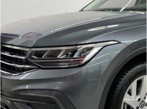 Volkswagen Tiguan Allspace Life 1.5 TSI DSG -  7-Sitzer LED AHK Navi ACC SHZ DAB+ MFL LM Digital Cockpit Pro