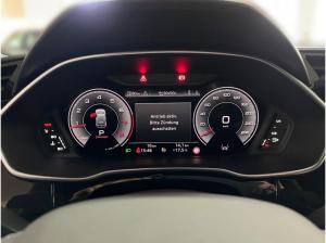 Audi Q3 S line Int. S LED Scheinw. MMI Navi Assistenzpaket Rückfahrkamera