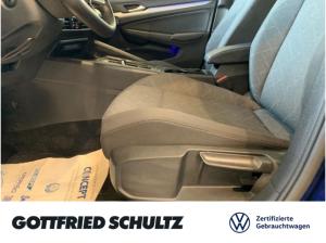 Volkswagen Golf Variant VIII LIFE eTSI DSG NAVI SITZHEIZUNG EINPARKHILFE LED