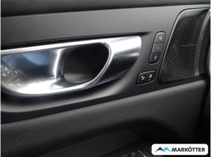 Volvo XC60 T6 AWD Plus Black Edition Recharge Gewerbe