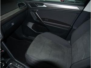 Volkswagen Tiguan Allspace 2.0 TSI Elegance 7Sitzer DCC Pano