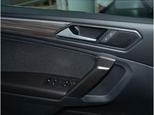 Volkswagen Tiguan Allspace 2.0 TSI Elegance 7Sitzer DCC Pano