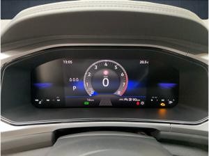 Volkswagen T-Roc Life TSI DSG LED ParkAssist SHZ KlimaA PDC