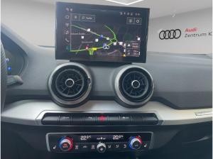 Audi Q2 S line 35 TDI qu. Matrix AHK Navi Teilleder