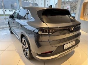 VinFast VF8 AWD Plus