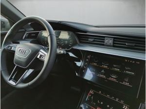 Audi Q8 e-tron 55 quattro advanced *HUD*