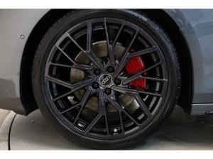 Audi A6 Avant e-hybrid quattro S line edition one