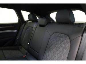 Audi A6 Avant e-hybrid quattro S line edition one