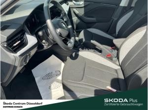 Skoda Kamiq Selection 1.0 85kW AHK schwenkbar Ebene Ladefläche