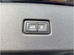 Audi RS Q8 SUV performance tiptr. FwpAdv Keramik 305Vm