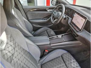 Volkswagen Passat R-Line eHybrid AHK Matrix Keyless DCC