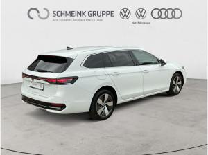 Volkswagen Passat Var. Elegance 2.0 TDI DSG