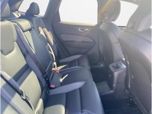 Volvo XC60 T8 Ultra Black Edition AHK