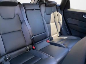 Volvo XC60 T8 Plus Black Edition AHK Licht Lagom Paket