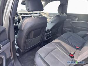 Audi Q8 Spb 55 e-tron S line - AHK - MATRIX - ACC -