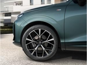 Audi Q3 SUV TFSI 110 kW S tr. *AHK/KLIMA/MATRIX/PANO/TECH/20"*