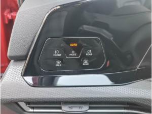 Volkswagen Golf GTI DSG 2.0 TSI DSG AHK Pano Head-Up Matrix Kamera