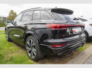 Audi SQ6 e-tron All Black/HuD/Pano/360°/B+O/Rauten/21Zoll