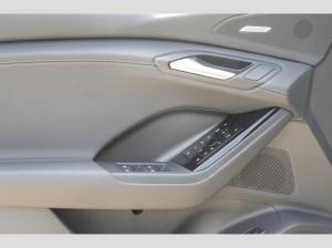 Audi SQ6 e-tron All Black/HuD/Pano/AHK/360°/B+O/21Zoll