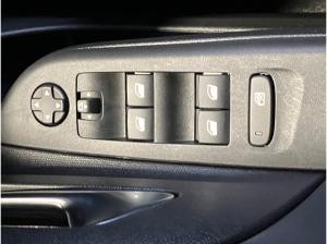 Opel Corsa F 1.2T Fin. ab 2,99 % Sitzheizung