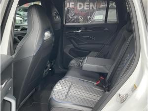 Volkswagen Tiguan 2.0 TDI SCR R-Line 4MOTION DSG Massages.