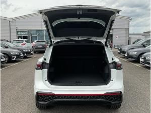 Volkswagen Tiguan 2.0 TDI SCR R-Line 4MOTION DSG Massages.