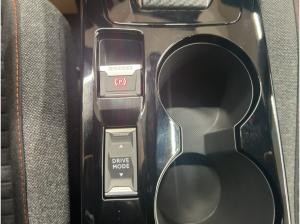 Peugeot 2008 E-ACTIVE PACK 136