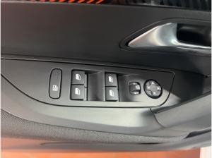 Peugeot 2008 E-ACTIVE PACK 136