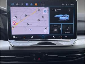 Volkswagen Golf VIII 1.5 TSI Life AHK Navi Sitzhzg