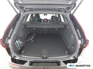 Volvo XC60 B5 AWD Ultra Black Edition/Facelift/AHK/HUD/PANO/360Cam